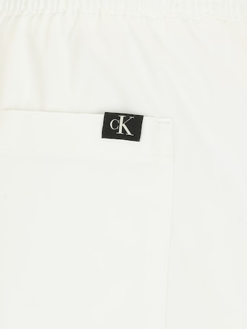 Pantaloncini da bagno di Calvin Klein Swimwear in bianco