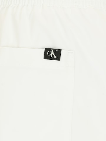 Calvin Klein Swimwear Badeshorts i hvit