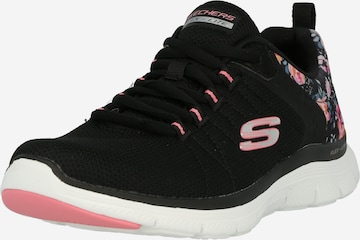 Baskets basses SKECHERS en noir : devant