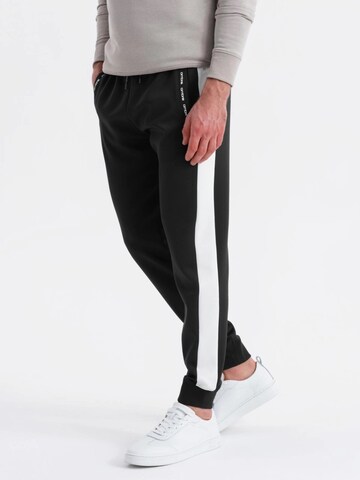 Ombre Regular Sports trousers in Black