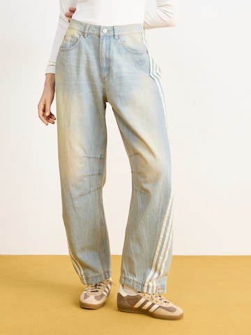 ADIDAS ORIGINALS Loose fit Jeans in Blue: front