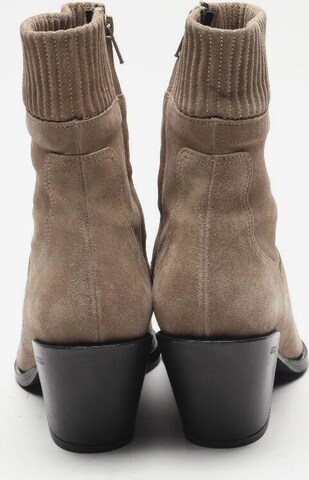 Nubikk Dress Boots in 39 in Brown