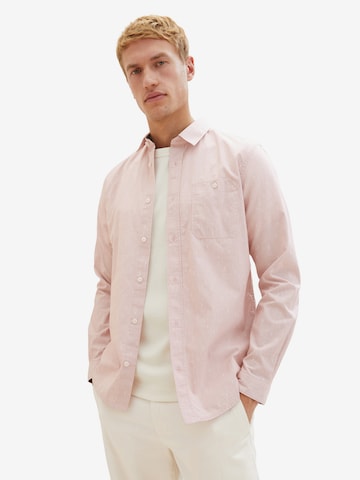 Coupe regular Chemise TOM TAILOR en rose : devant