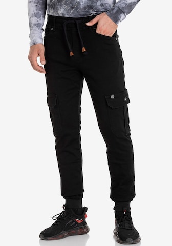 CIPO & BAXX Tapered Cargo Jeans in Black: front