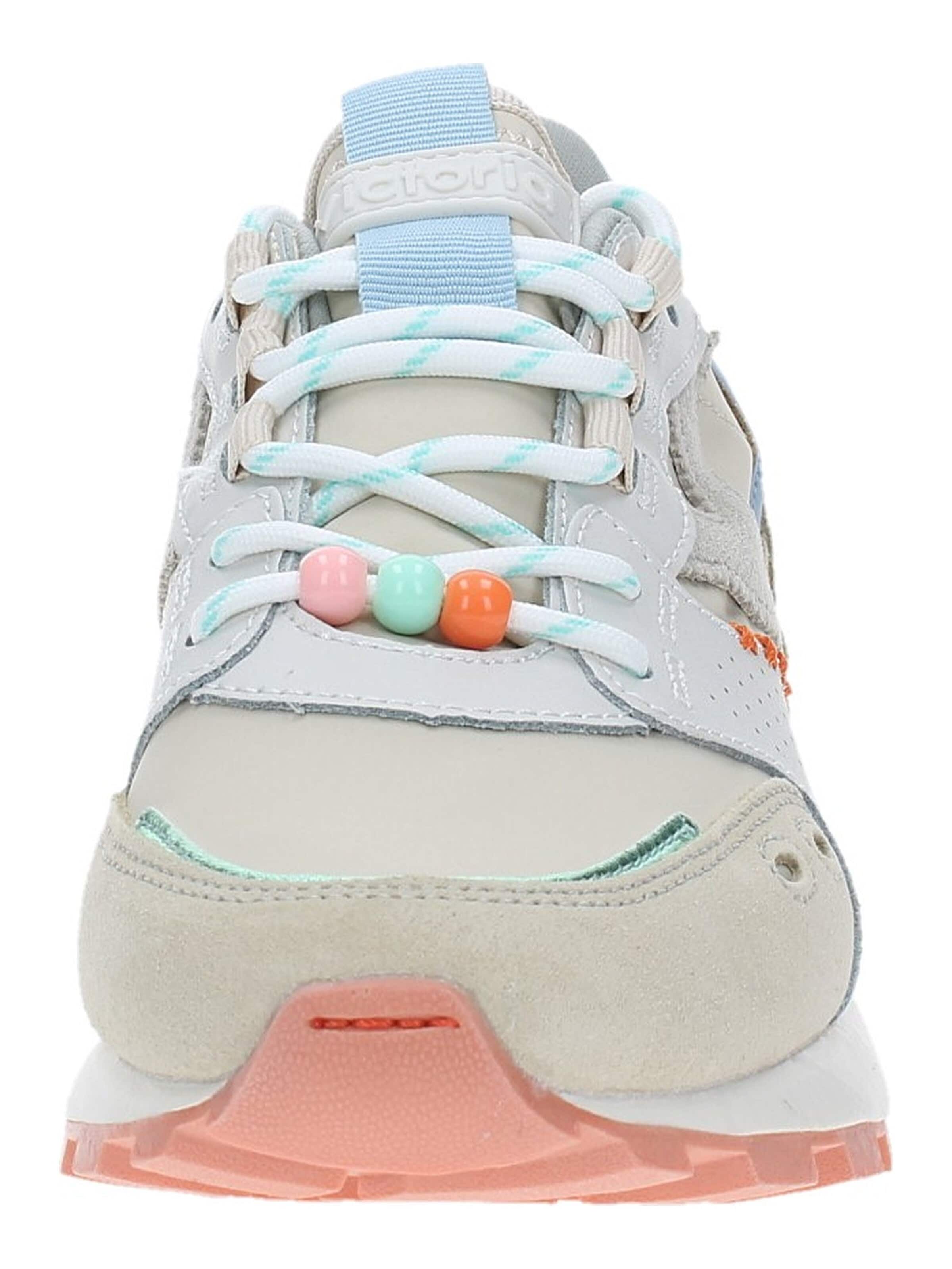 Sneaker bassa di Victoria Shoes in beige