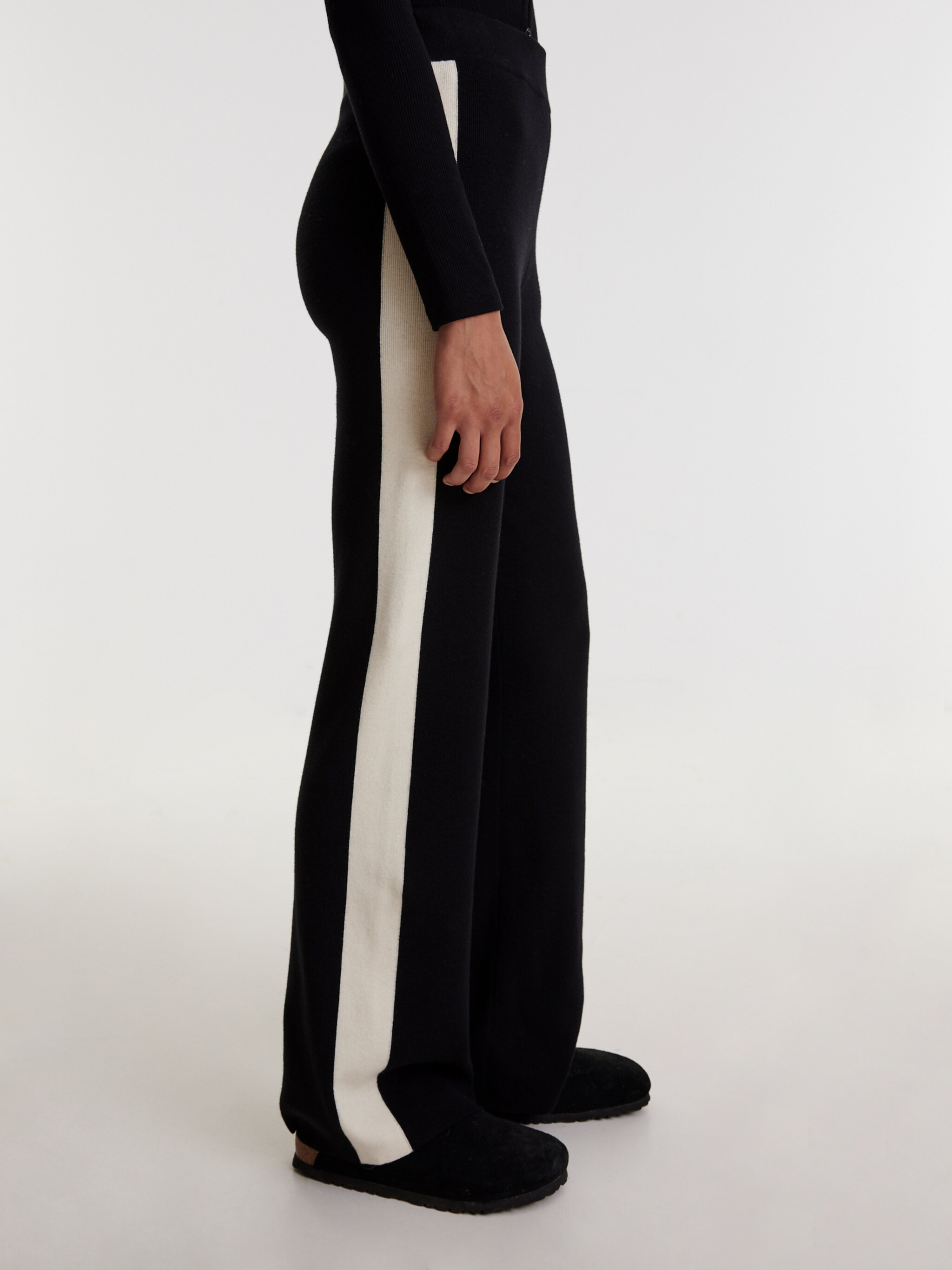 EDITED Produkte Hose 'Seda' schwarz