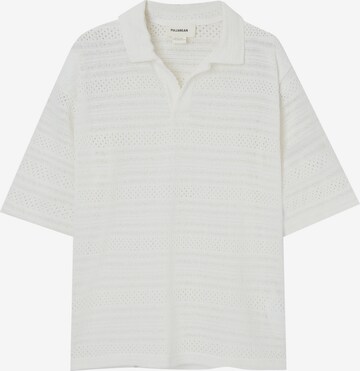 Pull&Bear Shirt in White: front