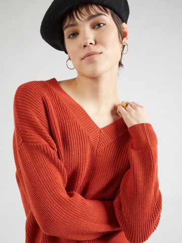 Pull-over 'MADISSON' Maison 123 en rouge