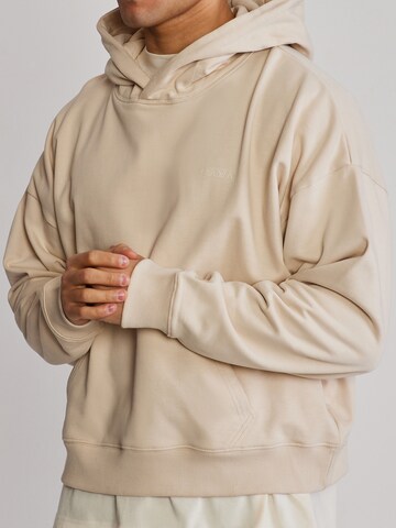SikSilk Sweatshirt in Beige