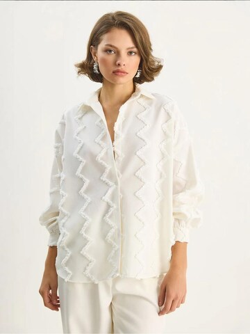 Camicia da donna di Bianco Lucci in bianco