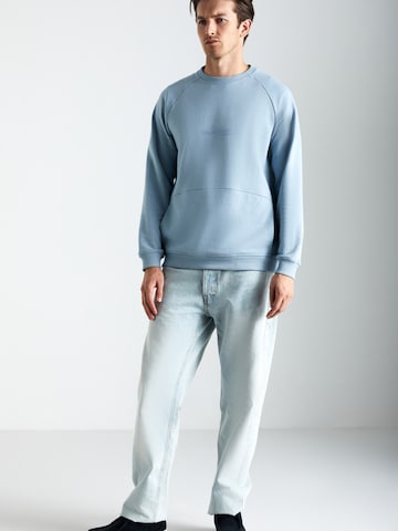 Grimelange Суичър в синьо