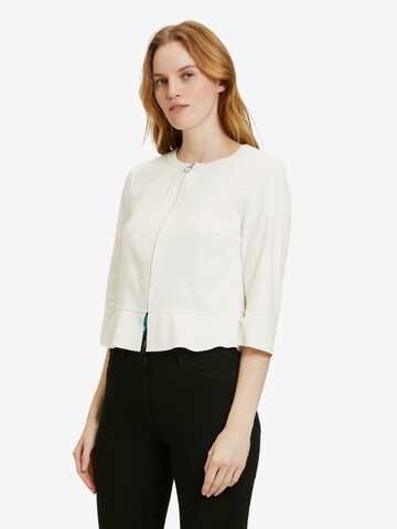 Betty Barclay Blazer in White: front