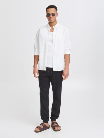 11 Project Slim fit Pants 'Oeyvind' in Black: front