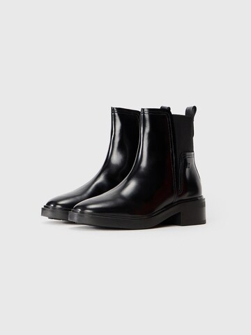 TOMMY HILFIGER Ботинки в Черный