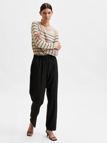 SELECTED FEMME Loose fit Pleated Pants 'Aletta' in Black