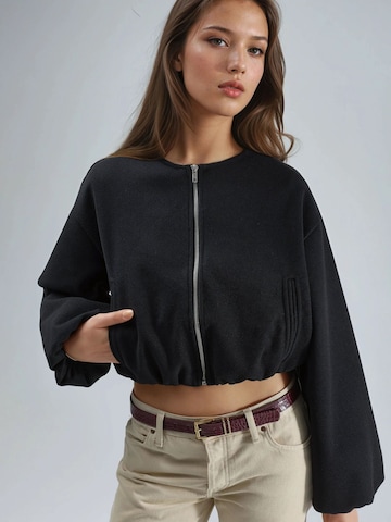 Busem Between-Season Jacket in Black