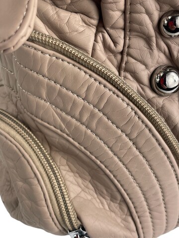 Kumixi Handtasche in Beige