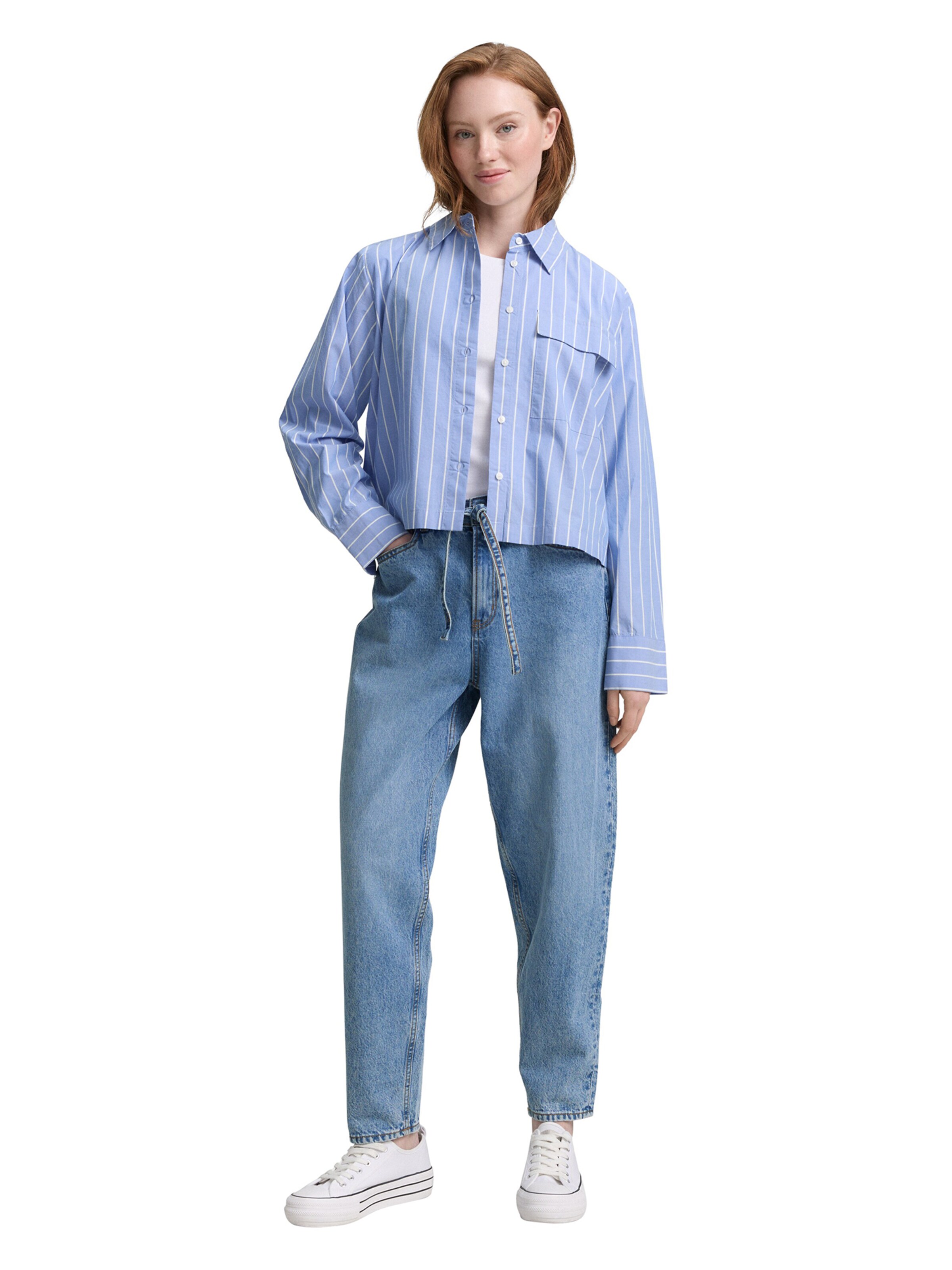 TOM TAILOR DENIM Tapered Jeans 'Adea' in Blau