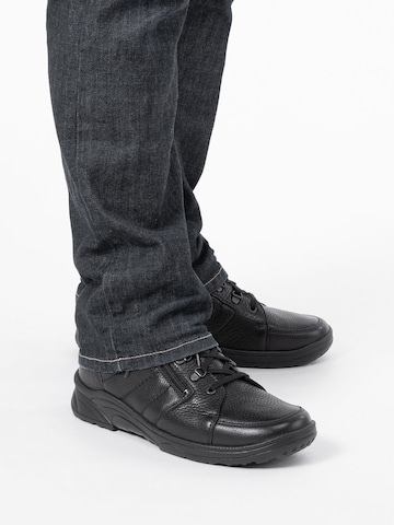 VITAFORM Schnürboots in Schwarz