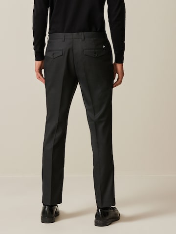Next Slimfit Kalhoty s puky – černá