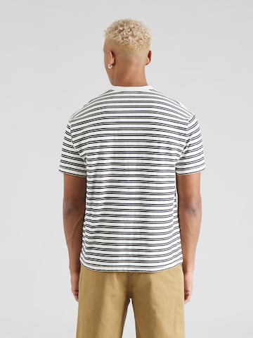 Maglietta 'RED TAB' di LEVI'S ® in bianco