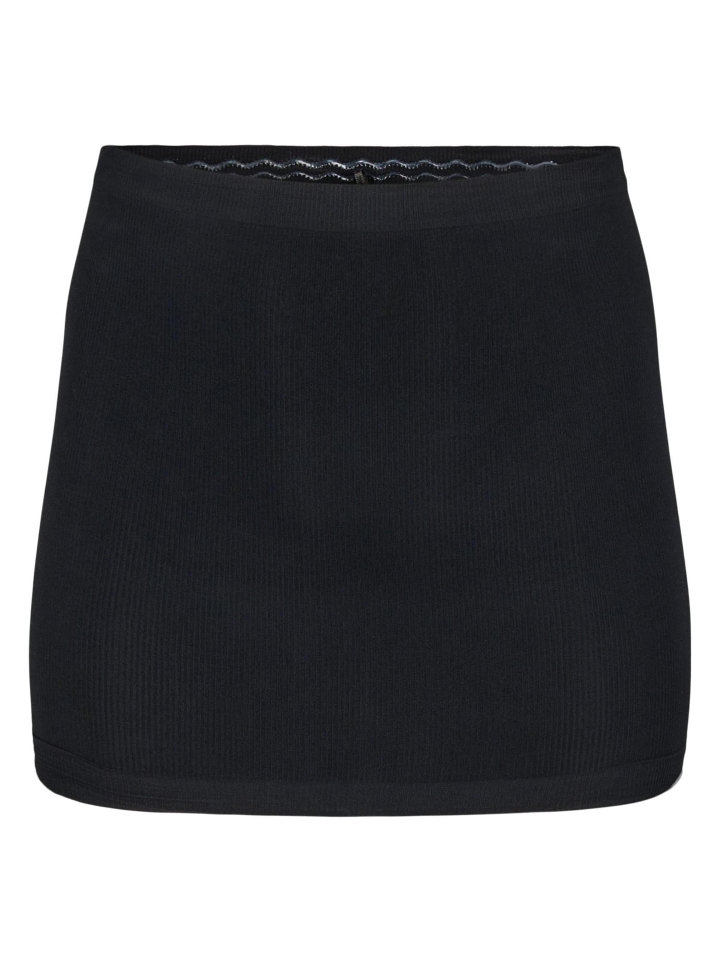 Zizzi Κορσές σμίλευσης σε μαύρο: μπροστά