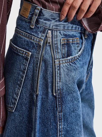Barrel Jean 'ZIPPER BARREL BALLOON MID RISE JEANS - ROYAL BLUE' IT'S BASIC en bleu : devant