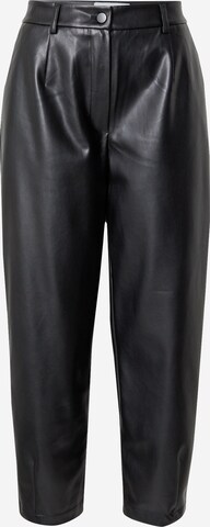 Karo Kauer Loose fit Pleat-Front Pants in Black: front