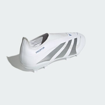 ADIDAS PERFORMANCE Soccer shoe 'Predator League' in White