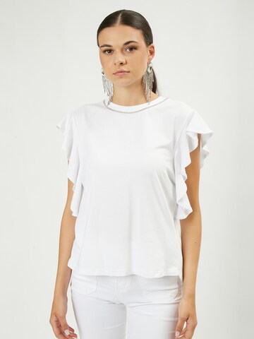 Haut Influencer en blanc : devant