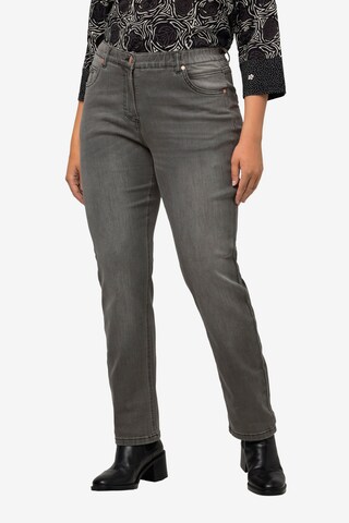 Ulla Popken Skinny Jeans in Grey: front