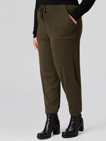 Guido Maria Kretschmer Curvy Tapered Broek 'Jenny' in Grijs: voorkant