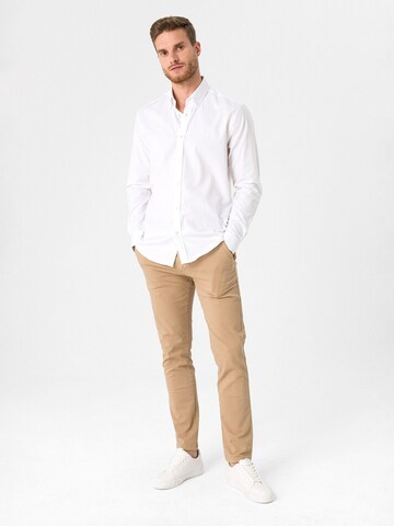 Coupe regular Chemise Dandalo en blanc