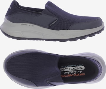 SKECHERS Flats & Loafers in 40 in Blue: front