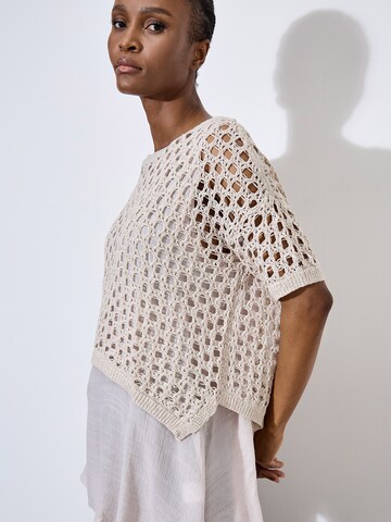Haut ' ' Apricot en beige