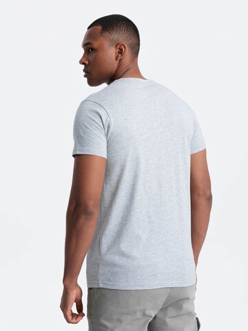 Ombre T-Shirt 'OM-TSBS-0146' in Grau