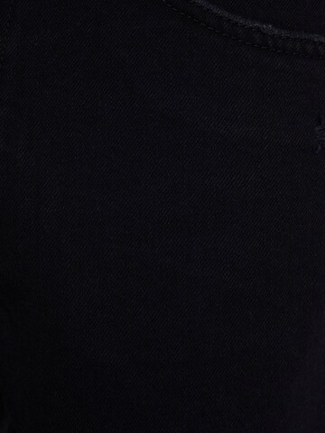 Bershka Regular Shorts in Schwarz