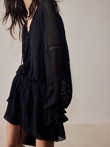 Bhoem Kleid in Schwarz