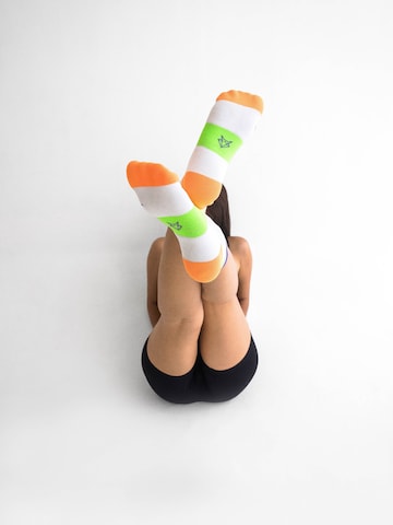 INCYLENCE Athletic Socks 'LADDERS SHORT' in White
