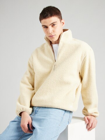 Calvin Klein Jeans Флисовая куртка в Бежевый: спереди