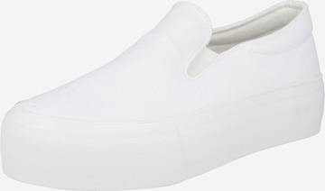 Slip on 'Feline' ABOUT YOU en blanc : devant