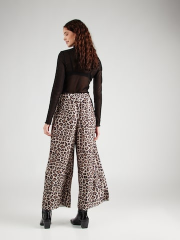 ABOUT YOU Wide leg Trousers with creases 'Viviana' in Brown