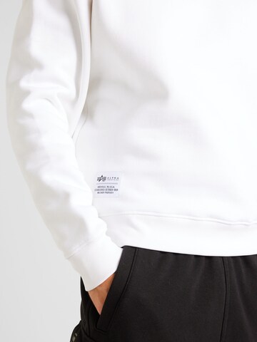 ALPHA INDUSTRIES Sweatshirt in White