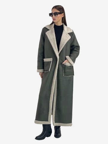 Elara Overgangsfrakke i grøn: forside