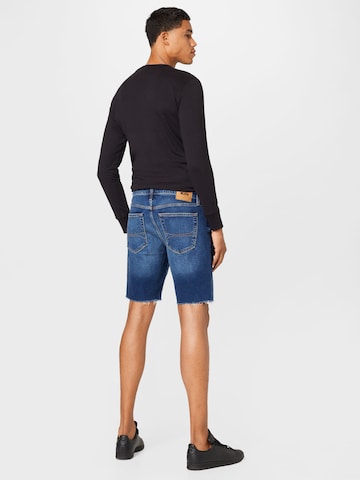 HOLLISTER Slimfit Shorts in Blau