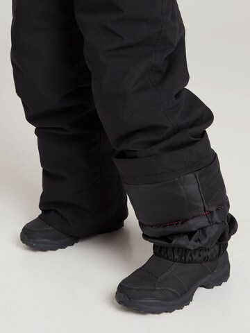 PROTEST Regular Sports trousers 'NEUTRAL TD' in Black