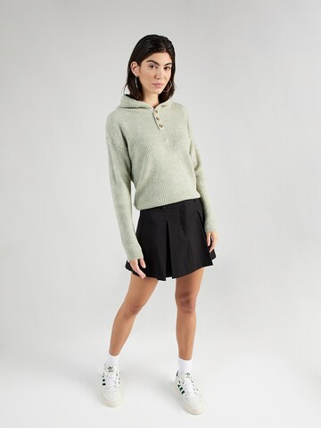 ABOUT YOU Sweater 'Christiane' in Green