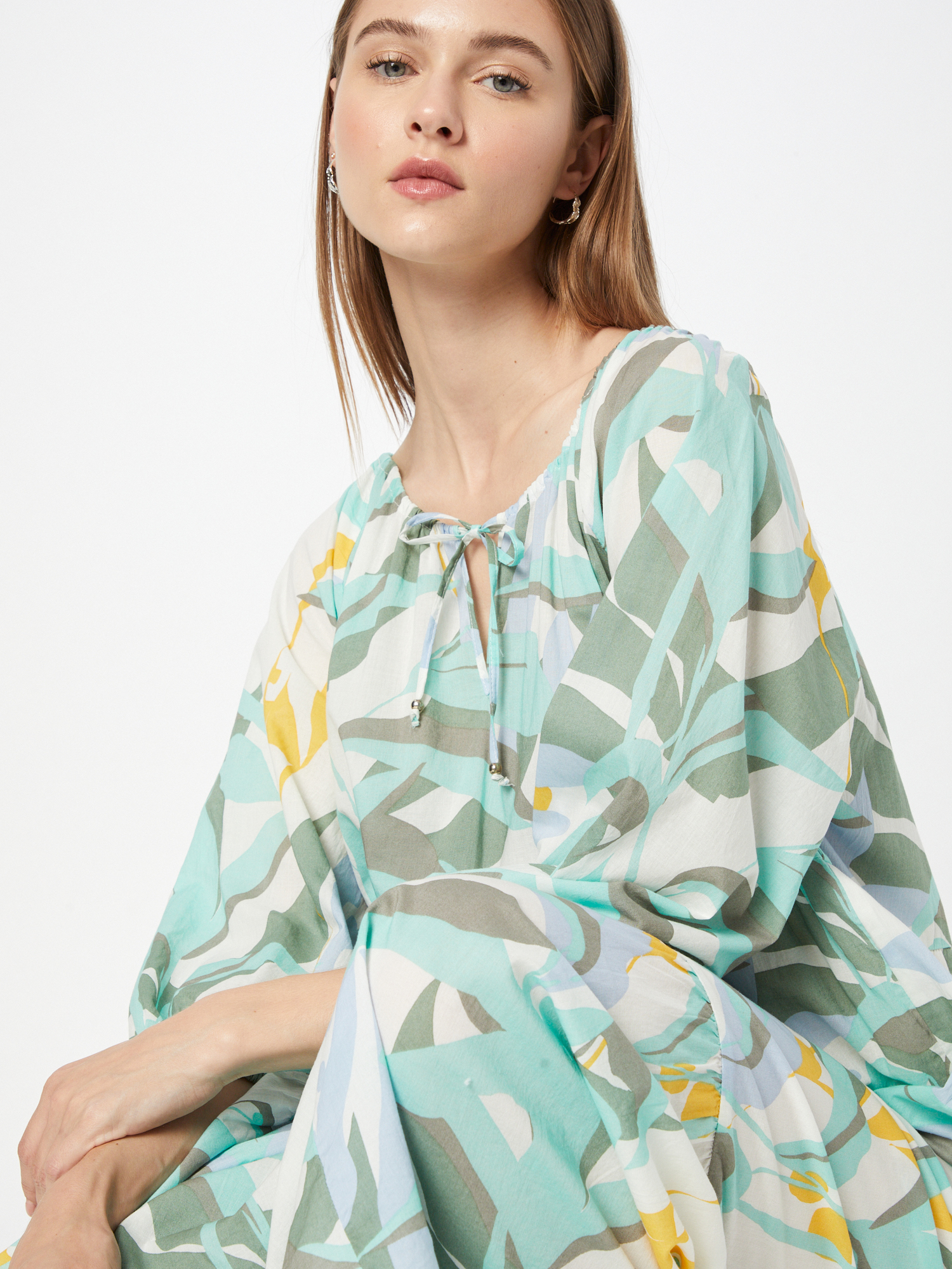 s.Oliver Kleid in Creme s.Oliver Kleid in Creme