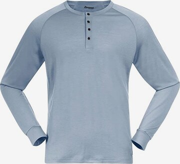 Bergans Shirt in Blue: front