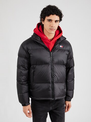 Tommy Jeans Winterjas 'ALASKA' in Zwart: voorkant